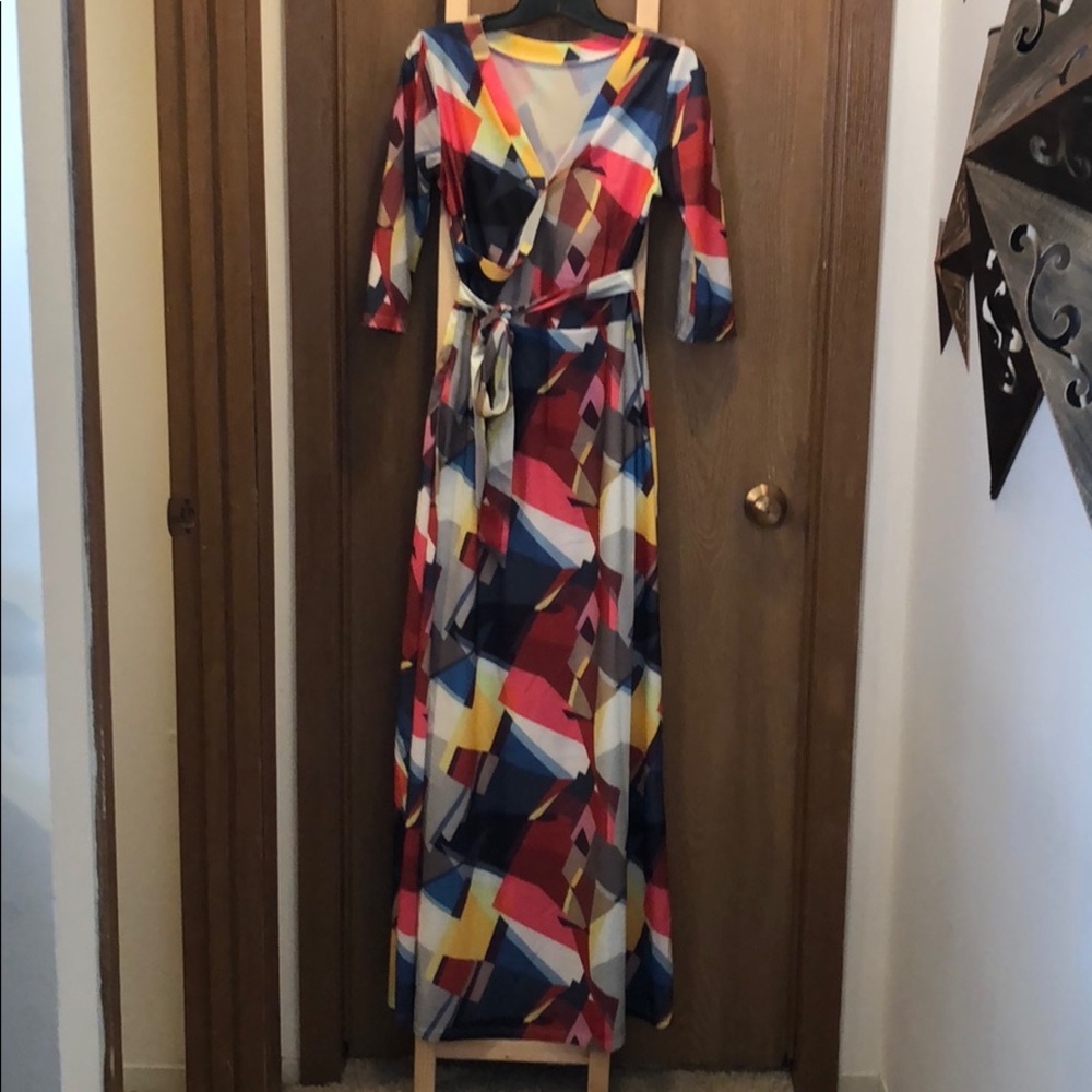 NWOT Funky, geometric pattern maxi dress